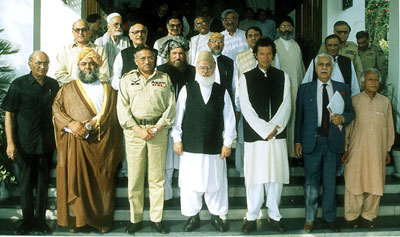 Gen Musharraf Imran Khan and MMA