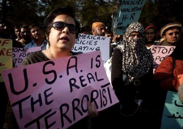 PTI spokesperson Shireen Mazari leads anti-American demonstration