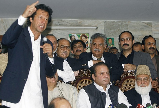 Imran Khan yelling over everyone