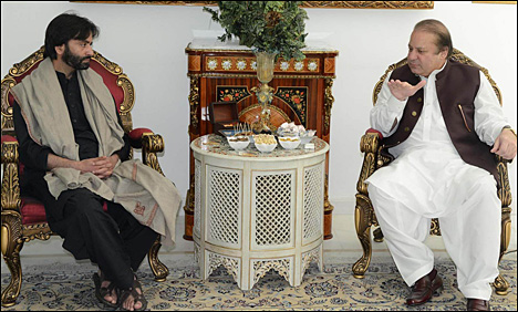 Nawaz Sharif meets with Kashmiri separatist Yasin Malik